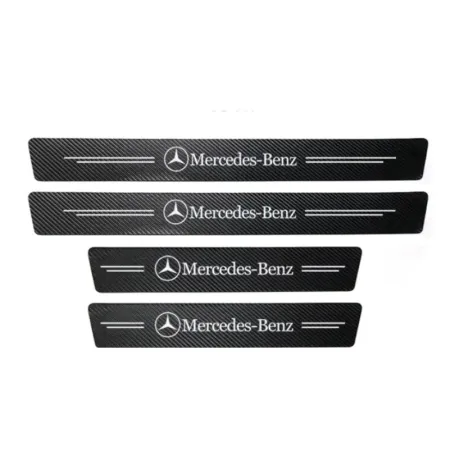 Naklejki Ochronne na Progi Mercedes – Carbon Look z Logo MERCEDES - zestaw 4 sztuk
